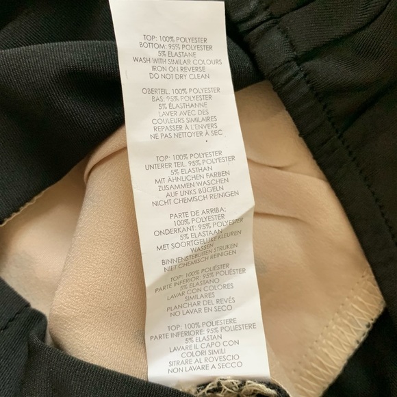 *NWT* Nasty Gal One Sleeve Polka Dot Bodysuit - Picture 9 of 9